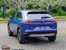 https://riyasewana.com/uploads/honda-vezel-z-22130321543.jpg