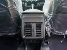 https://riyasewana.com/uploads/honda-vezel-z-22130321926.jpg