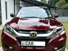 https://riyasewana.com/uploads/honda-vezel-z-2215533472.jpg