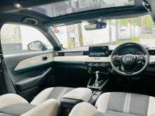 https://riyasewana.com/uploads/honda-vezel-z-22171508205.jpg