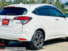 https://riyasewana.com/uploads/honda-vezel-z-22182557843.jpg