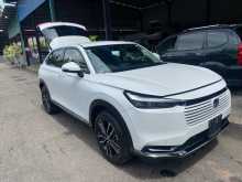 https://riyasewana.com/uploads/honda-vezel-z-22183612244.jpg