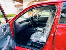 https://riyasewana.com/uploads/honda-vezel-z-2219391824821.jpg