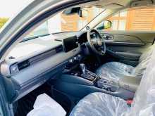 https://riyasewana.com/uploads/honda-vezel-z-2219411522083.jpg