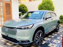 https://riyasewana.com/uploads/honda-vezel-z-2219411522572.jpg
