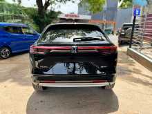 https://riyasewana.com/uploads/honda-vezel-z-23110239166.jpg