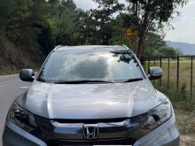 Honda Vezel Z Grade 2015 SUV