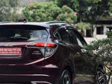 https://riyasewana.com/uploads/honda-vezel-z-2313584422832.jpg