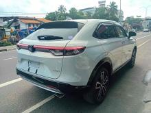 https://riyasewana.com/uploads/honda-vezel-z-2314193124511.jpg