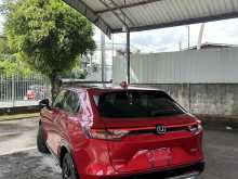 https://riyasewana.com/uploads/honda-vezel-z-2316531622332.jpg