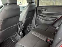 https://riyasewana.com/uploads/honda-vezel-z-2316534424161.jpg
