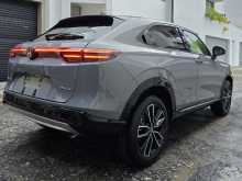 https://riyasewana.com/uploads/honda-vezel-z-23204043634.jpg