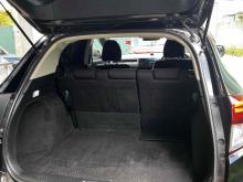 https://riyasewana.com/uploads/honda-vezel-z-2321103924156.jpg