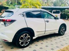 https://riyasewana.com/uploads/honda-vezel-z-23916476264.jpg