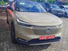 https://riyasewana.com/uploads/honda-vezel-z-2394922182.jpg