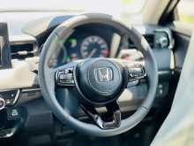 https://riyasewana.com/uploads/honda-vezel-z-24122546206.jpg