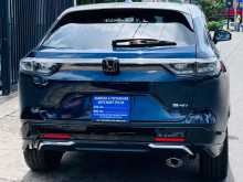 https://riyasewana.com/uploads/honda-vezel-z-241515394172.jpg