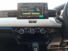 https://riyasewana.com/uploads/honda-vezel-z-24155346805.jpg