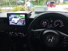 https://riyasewana.com/uploads/honda-vezel-z-2417323717935.jpg