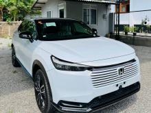 Honda Vezel Z PLAY 2025 SUV