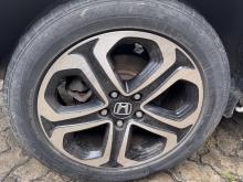 https://riyasewana.com/uploads/honda-vezel-z-2510481217305.jpg