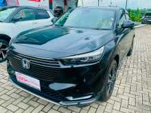 https://riyasewana.com/uploads/honda-vezel-z-25124534692.jpg