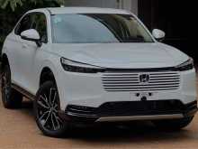 Honda VEZEL Z PREMIUM 2025 SUV