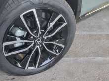 https://riyasewana.com/uploads/honda-vezel-z-25160828342.jpg