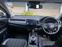https://riyasewana.com/uploads/honda-vezel-z-2520174524972.jpg