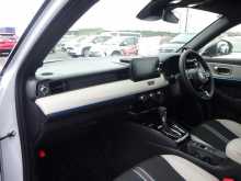 https://riyasewana.com/uploads/honda-vezel-z-2581323674.jpg