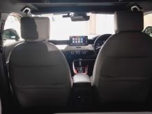 https://riyasewana.com/uploads/honda-vezel-z-258362117545.jpg