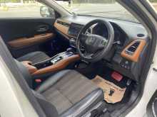 https://riyasewana.com/uploads/honda-vezel-z-259465622943.jpg