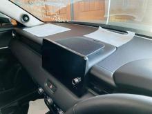 https://riyasewana.com/uploads/honda-vezel-z-2613313824421.jpg