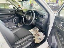 https://riyasewana.com/uploads/honda-vezel-z-2711072524791.jpg