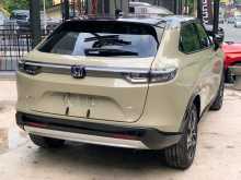 https://riyasewana.com/uploads/honda-vezel-z-27170449723.jpg