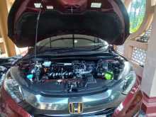 https://riyasewana.com/uploads/honda-vezel-z-27171615403.jpg