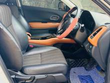 https://riyasewana.com/uploads/honda-vezel-z-2721310224093.jpg