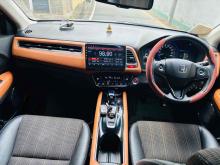 https://riyasewana.com/uploads/honda-vezel-z-2721310224501.jpg