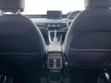 https://riyasewana.com/uploads/honda-vezel-z-2723405117565.jpg