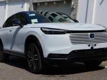 Honda Vezel Z Play Moonroof 4-Way 2026 SUV