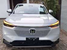 https://riyasewana.com/uploads/honda-vezel-z-2810274982.jpg