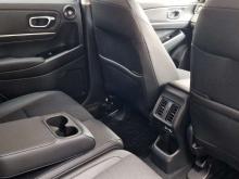 https://riyasewana.com/uploads/honda-vezel-z-2811496435.jpg
