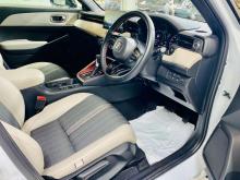 https://riyasewana.com/uploads/honda-vezel-z-281415586814.jpg