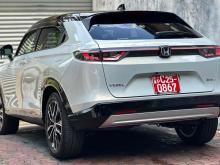 https://riyasewana.com/uploads/honda-vezel-z-2814270124982.jpg
