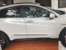 https://riyasewana.com/uploads/honda-vezel-z-281834256256.jpg