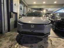 https://riyasewana.com/uploads/honda-vezel-z-2818572022773.jpg