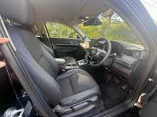 https://riyasewana.com/uploads/honda-vezel-z-289111722743.jpg
