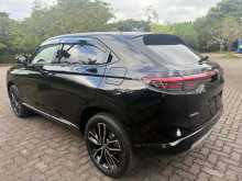 https://riyasewana.com/uploads/honda-vezel-z-289111722752.jpg
