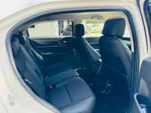 https://riyasewana.com/uploads/honda-vezel-z-2891524136.jpg
