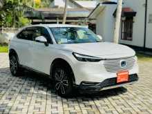 https://riyasewana.com/uploads/honda-vezel-z-2891524392.jpg